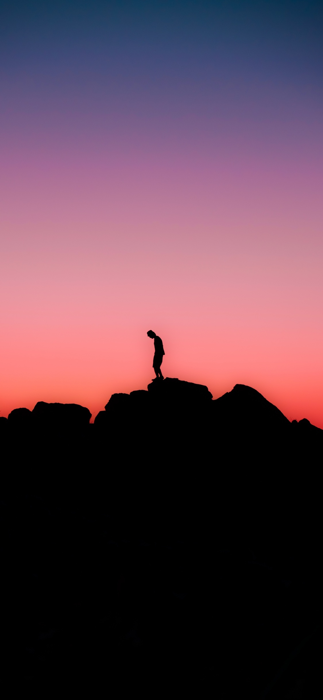 Обои атмосфера, облако, послесвечение, природный ландшафт, сумрак в разрешении 1125x2436