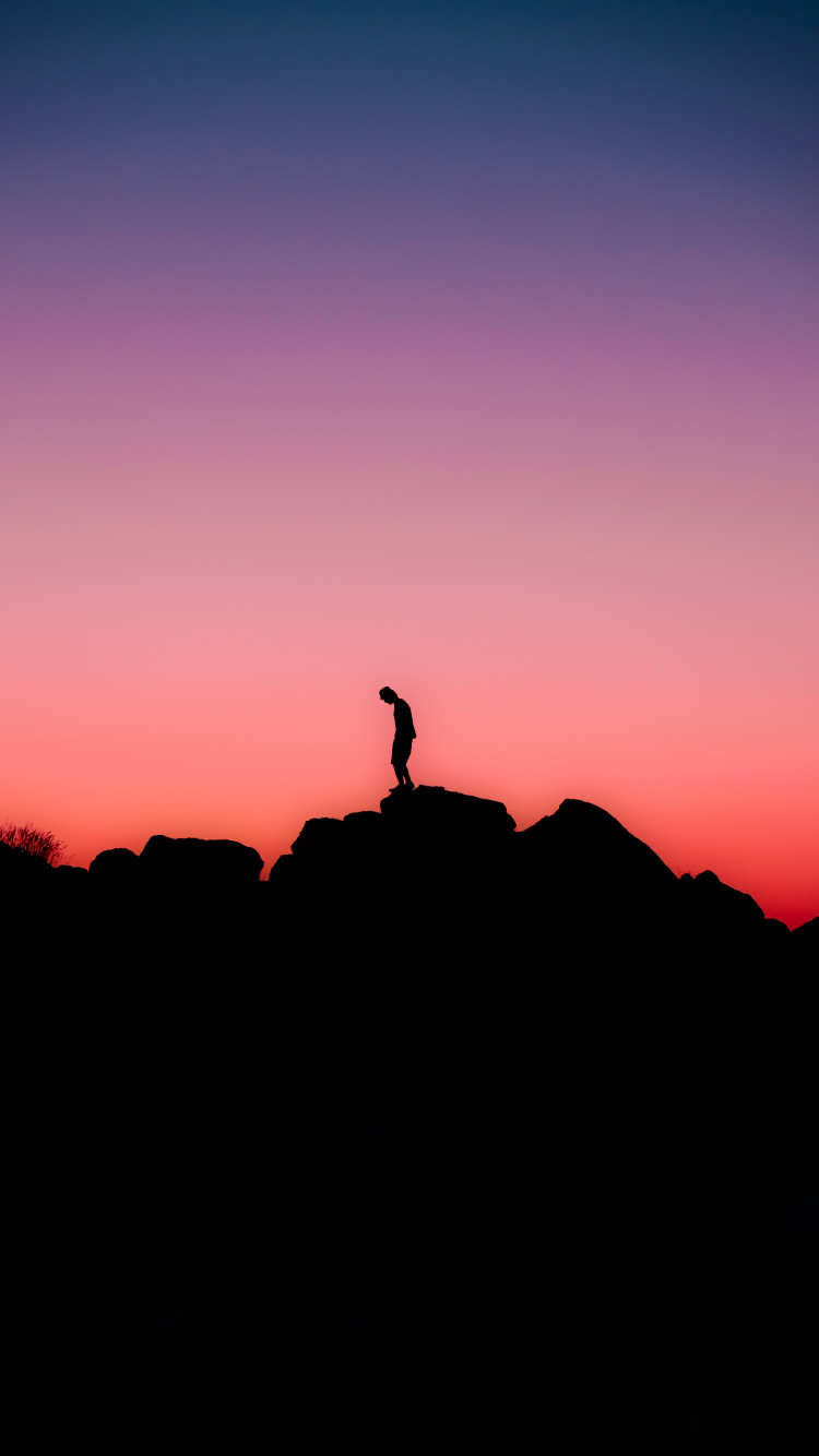 Обои атмосфера, облако, послесвечение, природный ландшафт, сумрак в разрешении 750x1334