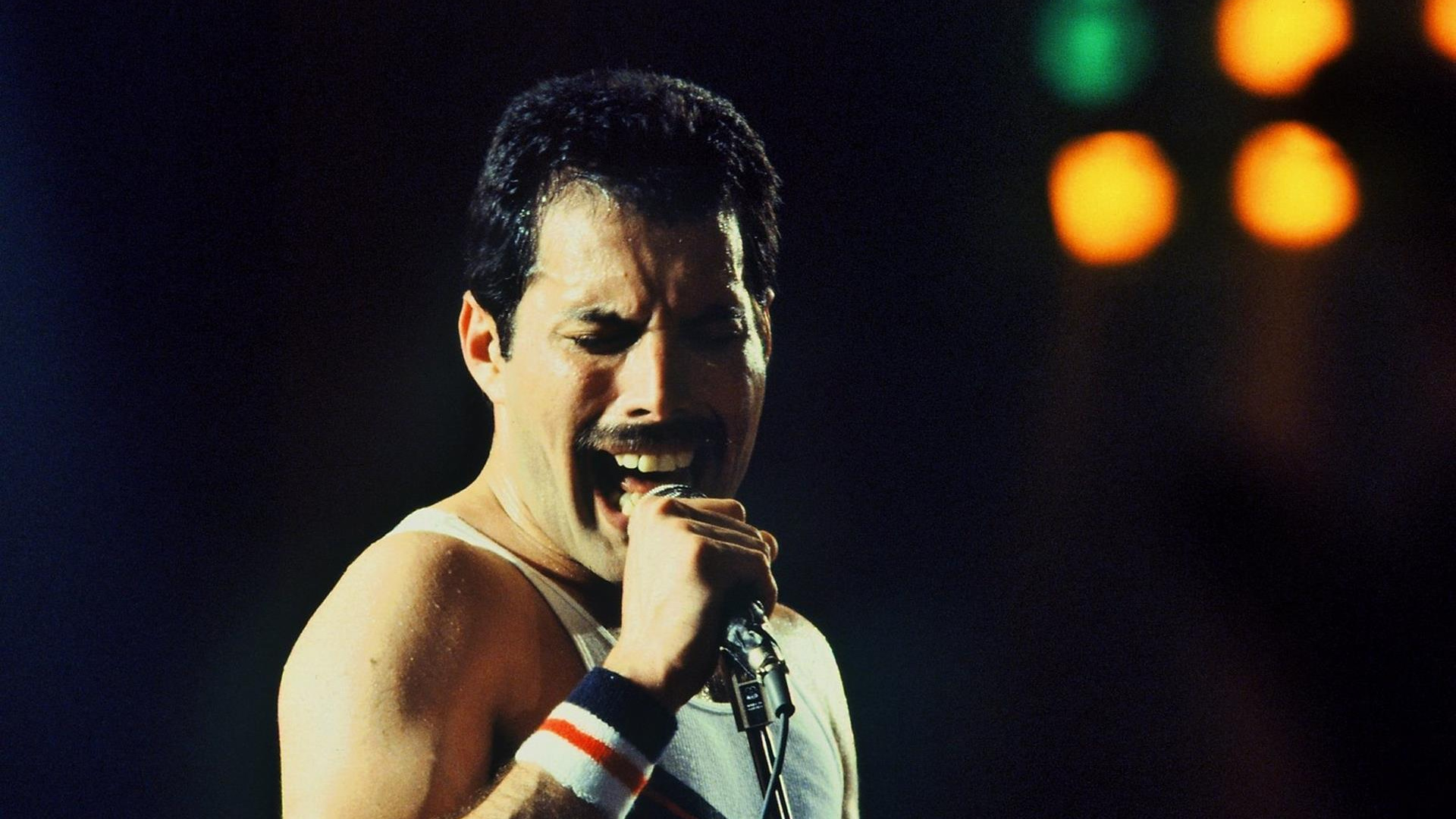 Обои Королева, музыкальный исполнитель, музыка, развлечение, Представление в разрешении 1920x1080