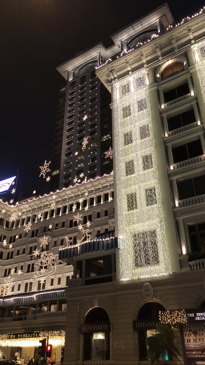 Обои полуостров гонконг, окно, фасад, архитектура, ночь в разрешении 720x1280