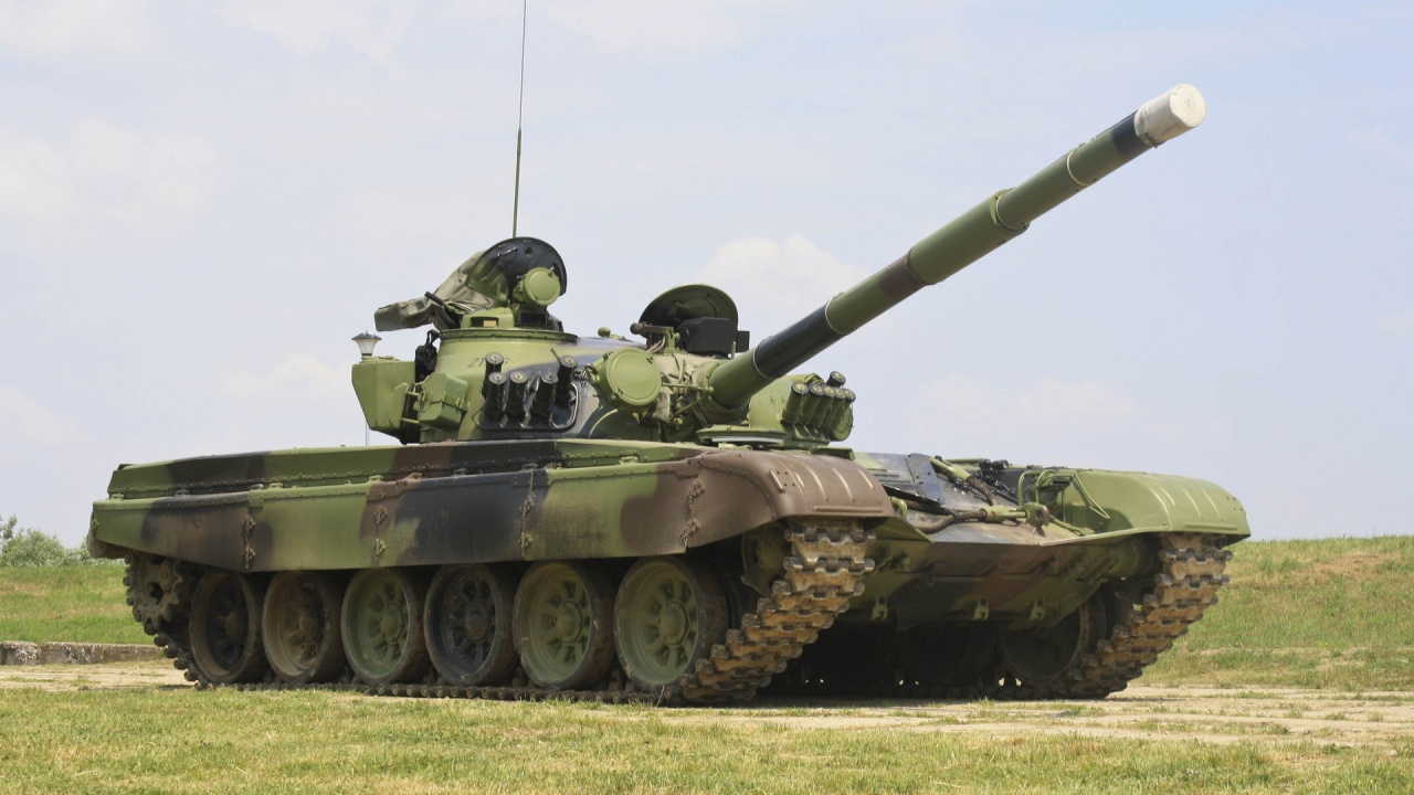 Обои бак, военнослужащие, броневик, бронеавтомобиль, военная техника в разрешении 1280x720