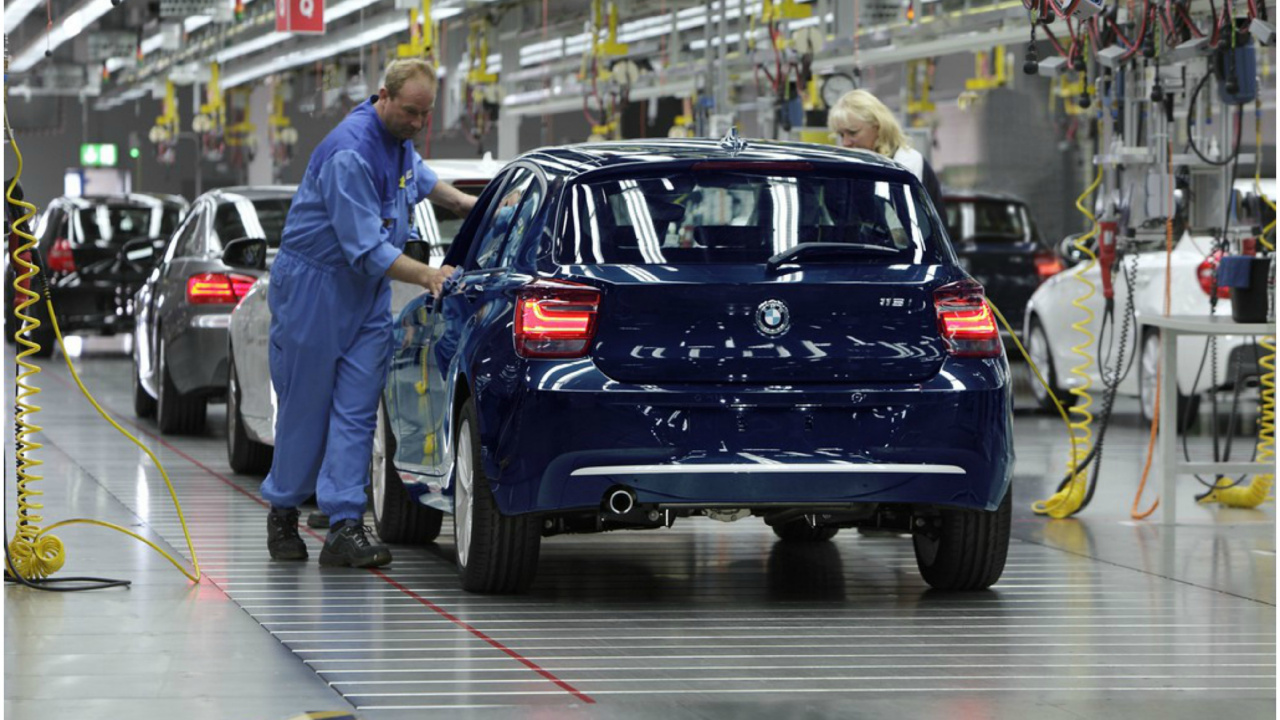 Обои bmw 3 серии, bmw, авто, Авто шоу, городской автомобиль в разрешении 1280x720