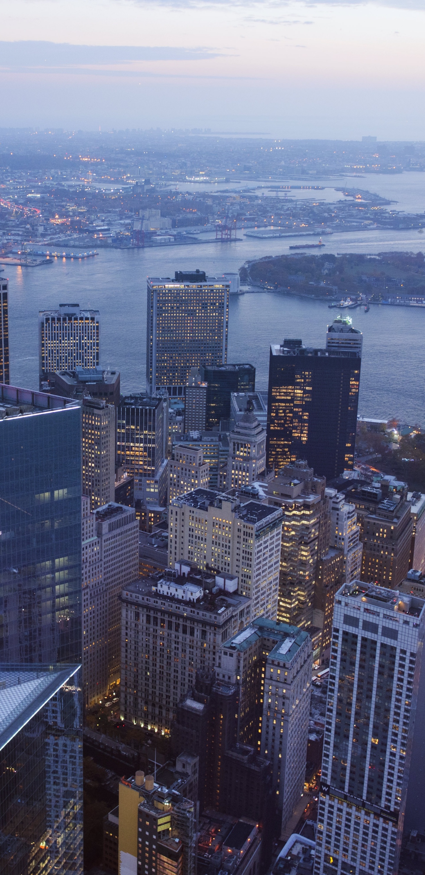 Обои городской район, город, городской пейзаж, метрополия, небоскреб в разрешении 1440x2960