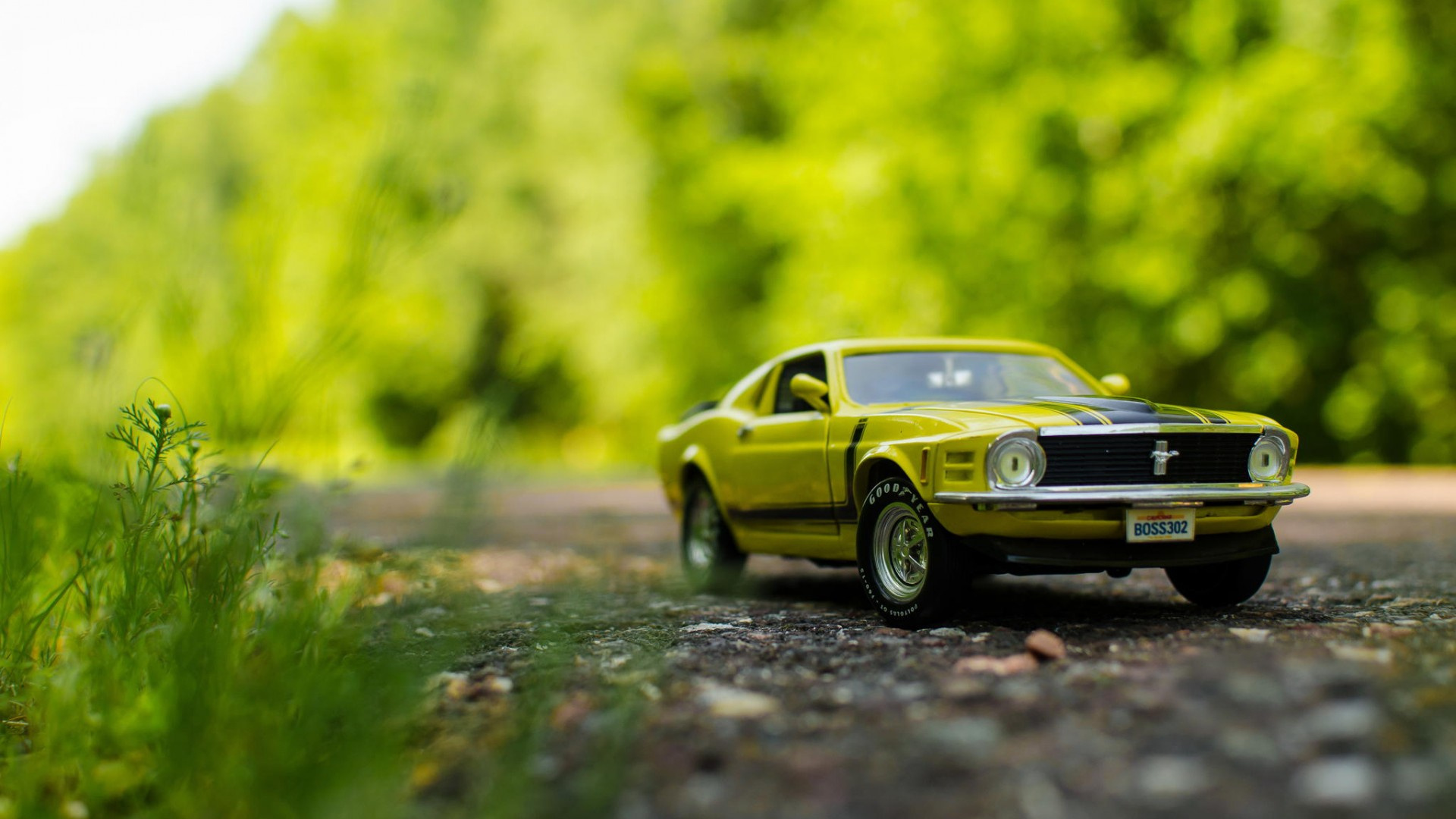 Обои авто, классический автомобиль, Ламборджини, мускул кар, желтый в разрешении 1920x1080