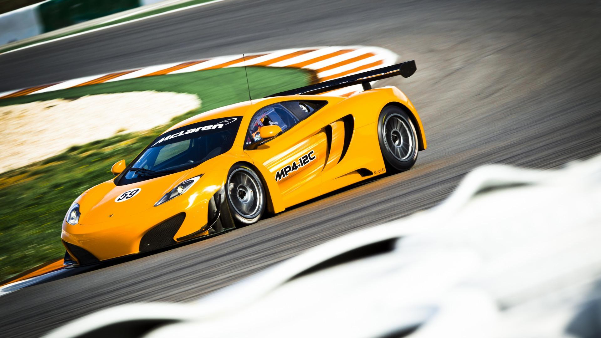 Обои Макларен мп4 12С GT3 в, mclaren automotive, Макларен, McLaren F1 GTR, авто в разрешении 1920x1080