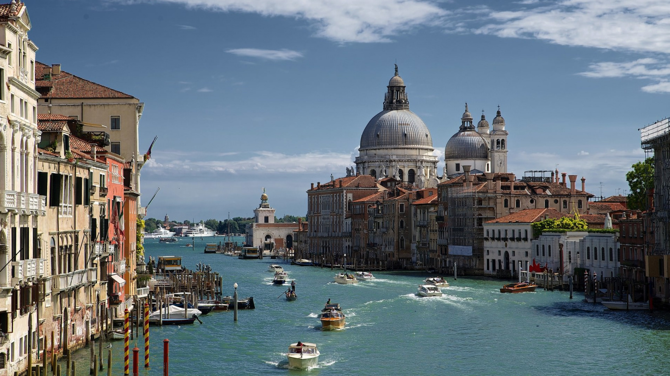 Обои Гранд-канал, гондола, канал, водный путь, городок в разрешении 1366x768