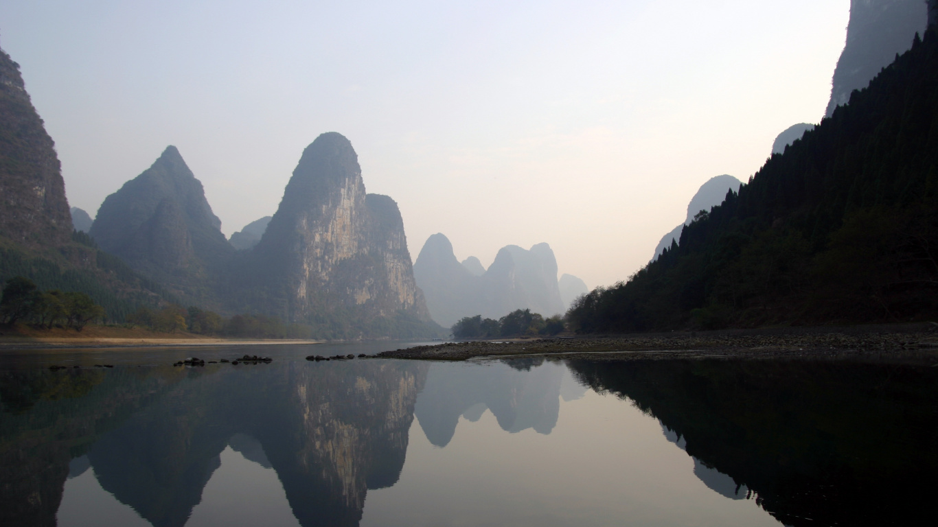 Обои Округ Яншо, отражение, природа, гора, горный рельеф в разрешении 1366x768