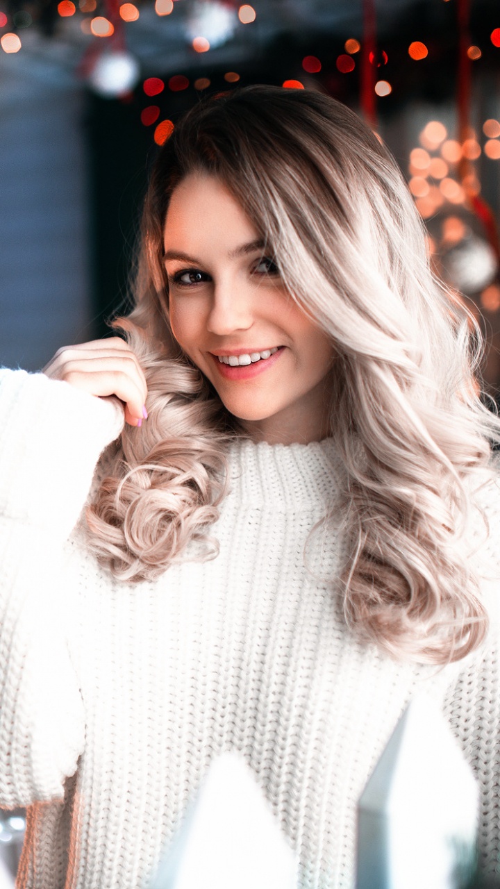 Обои Марьяна Ро, красота, фэшн, забава, длинные волосы в разрешении 720x1280