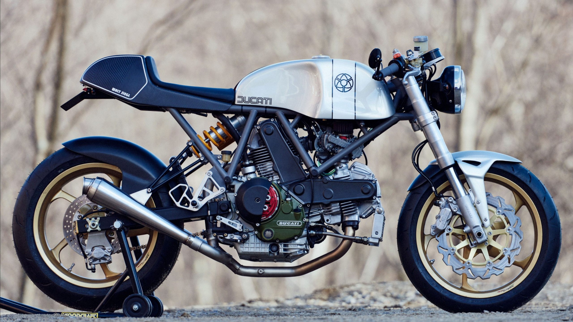 Обои мотоцикл, ducati, кастомный мотоцикл, авто, колесо в разрешении 1920x1080