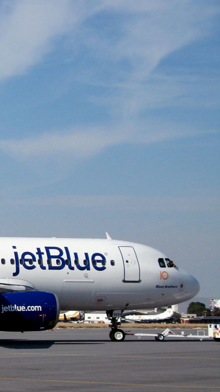 Обои компания jetblue, авиакомпания, полет, Аэробус, воздушное путешествие в разрешении 750x1334