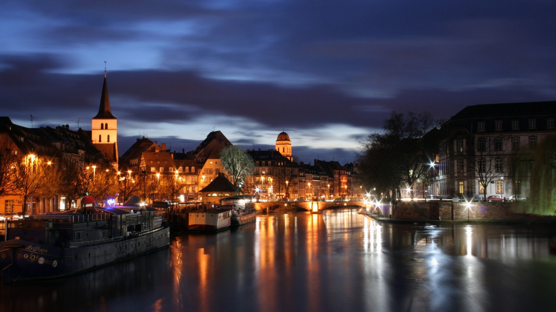 Обои Страсбург, ночь, вода, городок, реки в разрешении 1920x1080