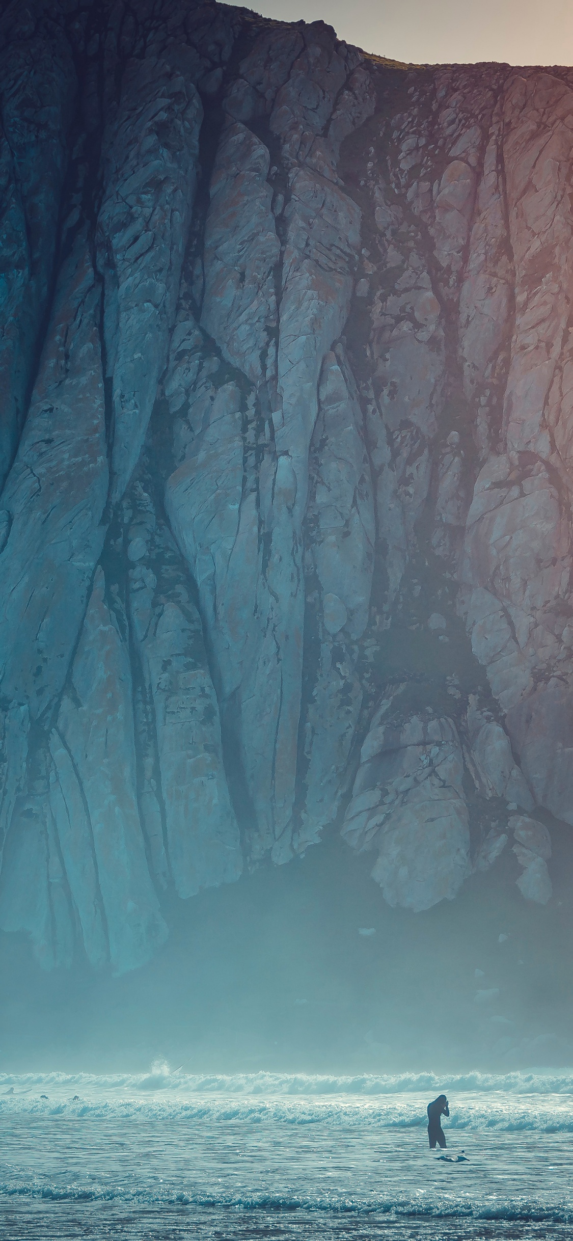 Обои вода, гидроресурсы, атмосфера, гора, природа в разрешении 1125x2436