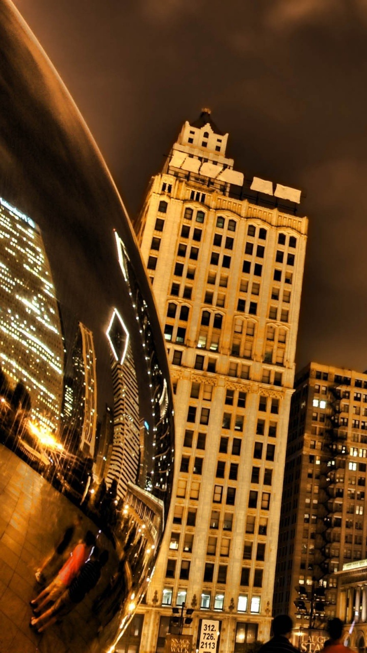 Обои Облачные ворота, город, метрополия, городской район, городской пейзаж в разрешении 720x1280