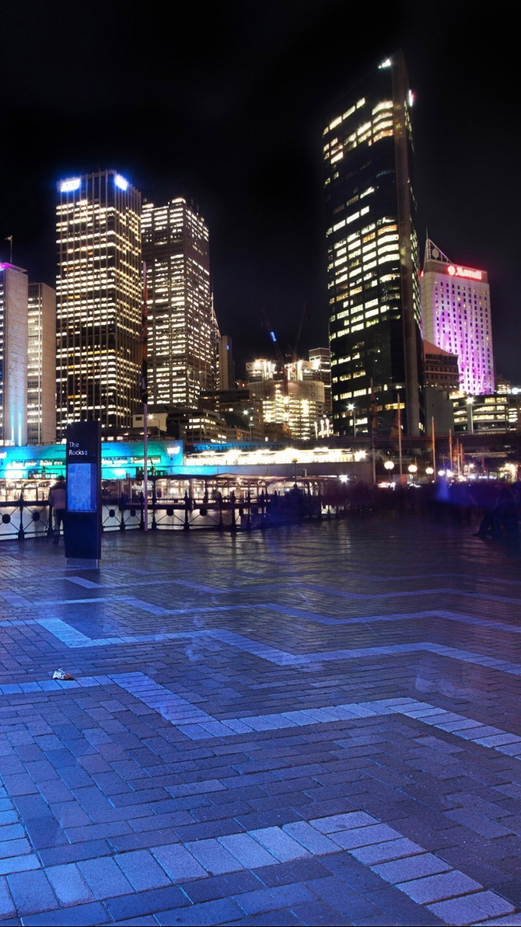 Обои ориентир, ночь, свет, архитектура, городской район в разрешении 750x1334