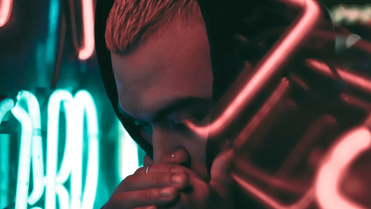 Обои Представление, музыка, музыкальный исполнитель, попса, рот в разрешении 1280x720