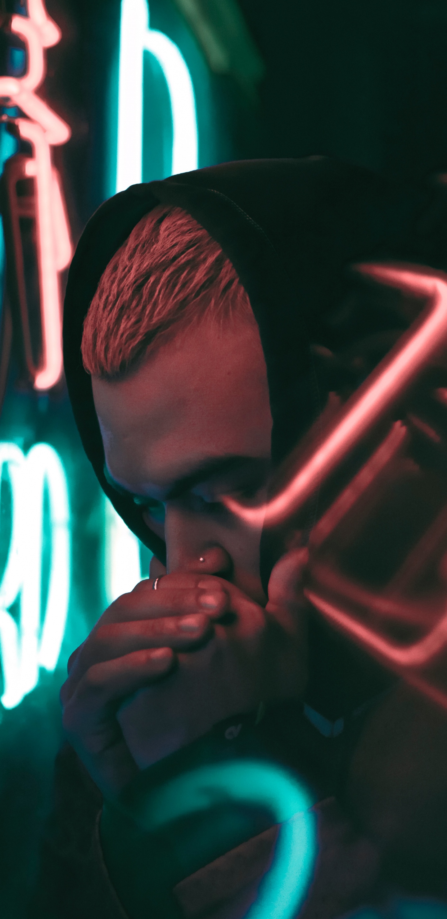 Обои Представление, музыка, музыкальный исполнитель, попса, рот в разрешении 1440x2960