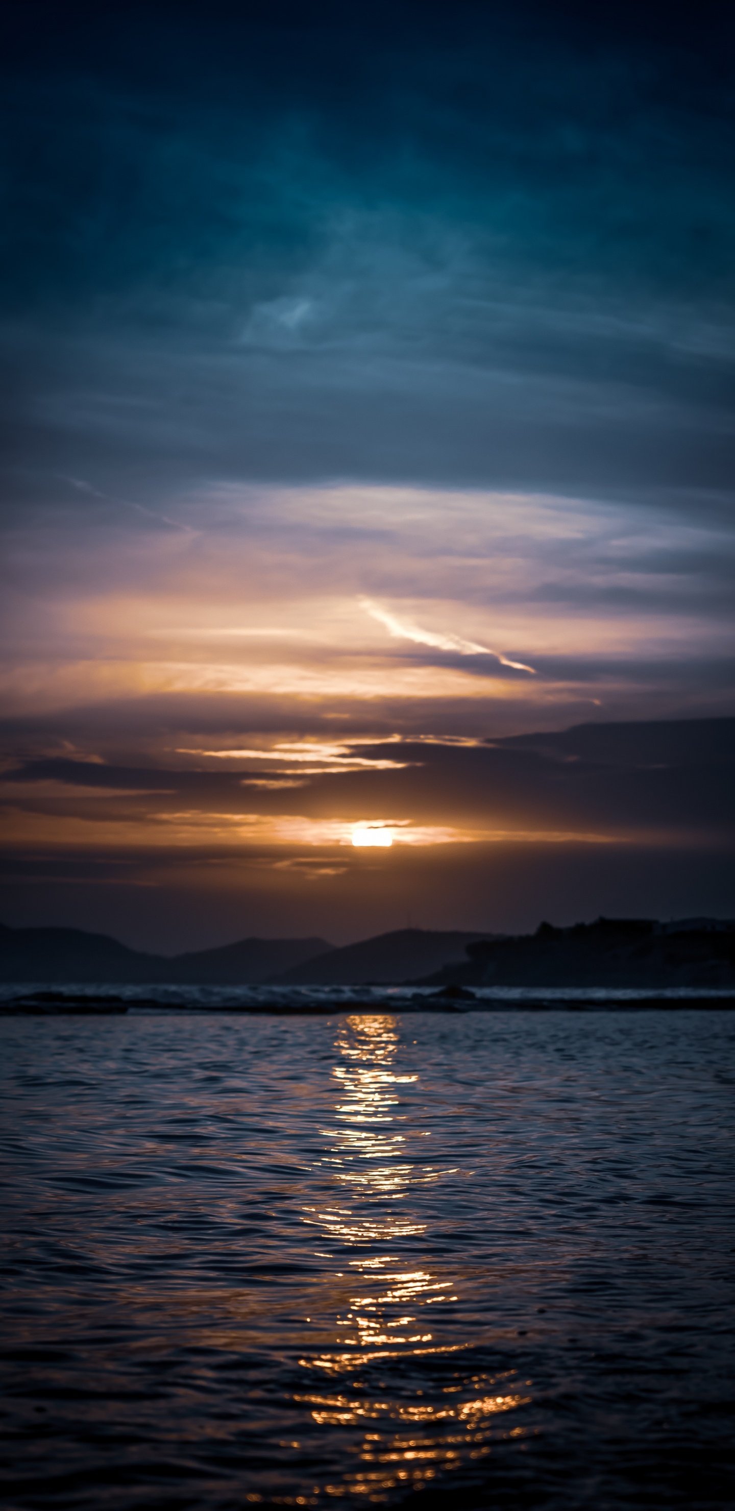 Обои горизонт, вода, море, закат, океан в разрешении 1440x2960