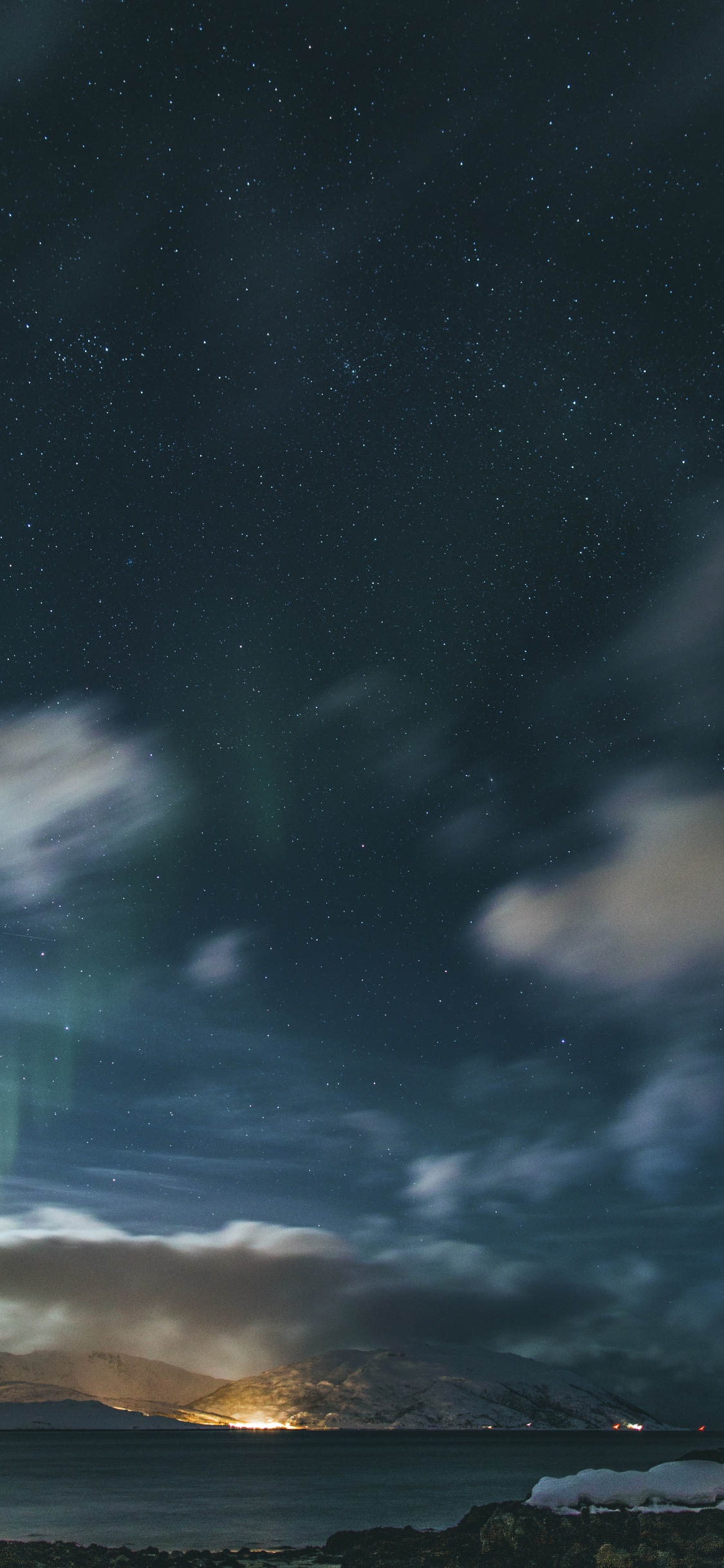 Обои облако, атмосфера, ночь, горизонт, море в разрешении 1125x2436