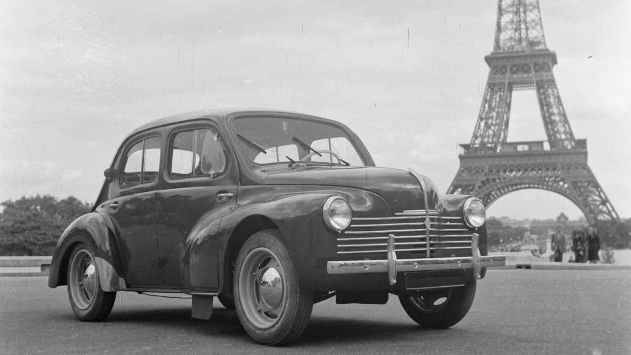 Обои Эйфелева башня, Рено 4cv, Рено, авто, классический автомобиль в разрешении 1280x720