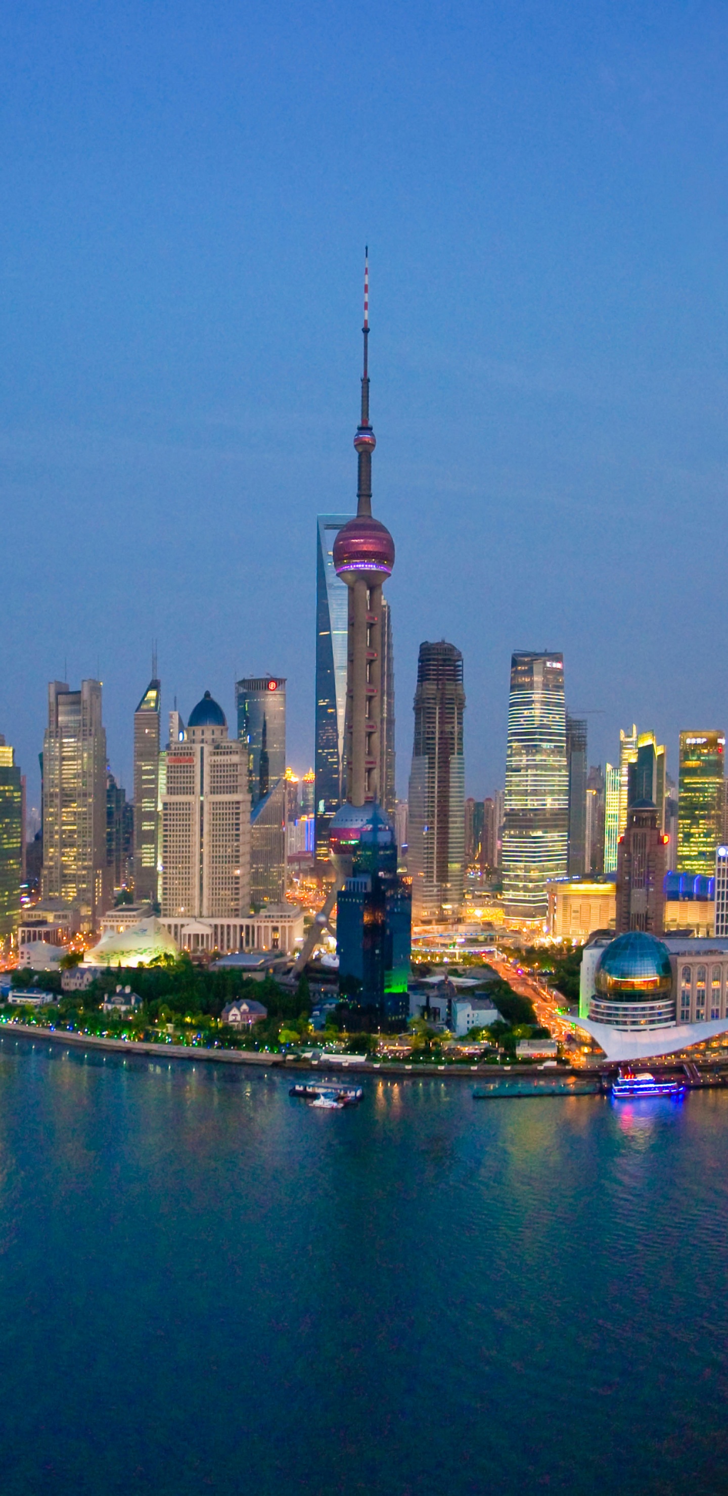 Обои город, городской пейзаж, линия горизонта, городской район, небоскреб в разрешении 1440x2960