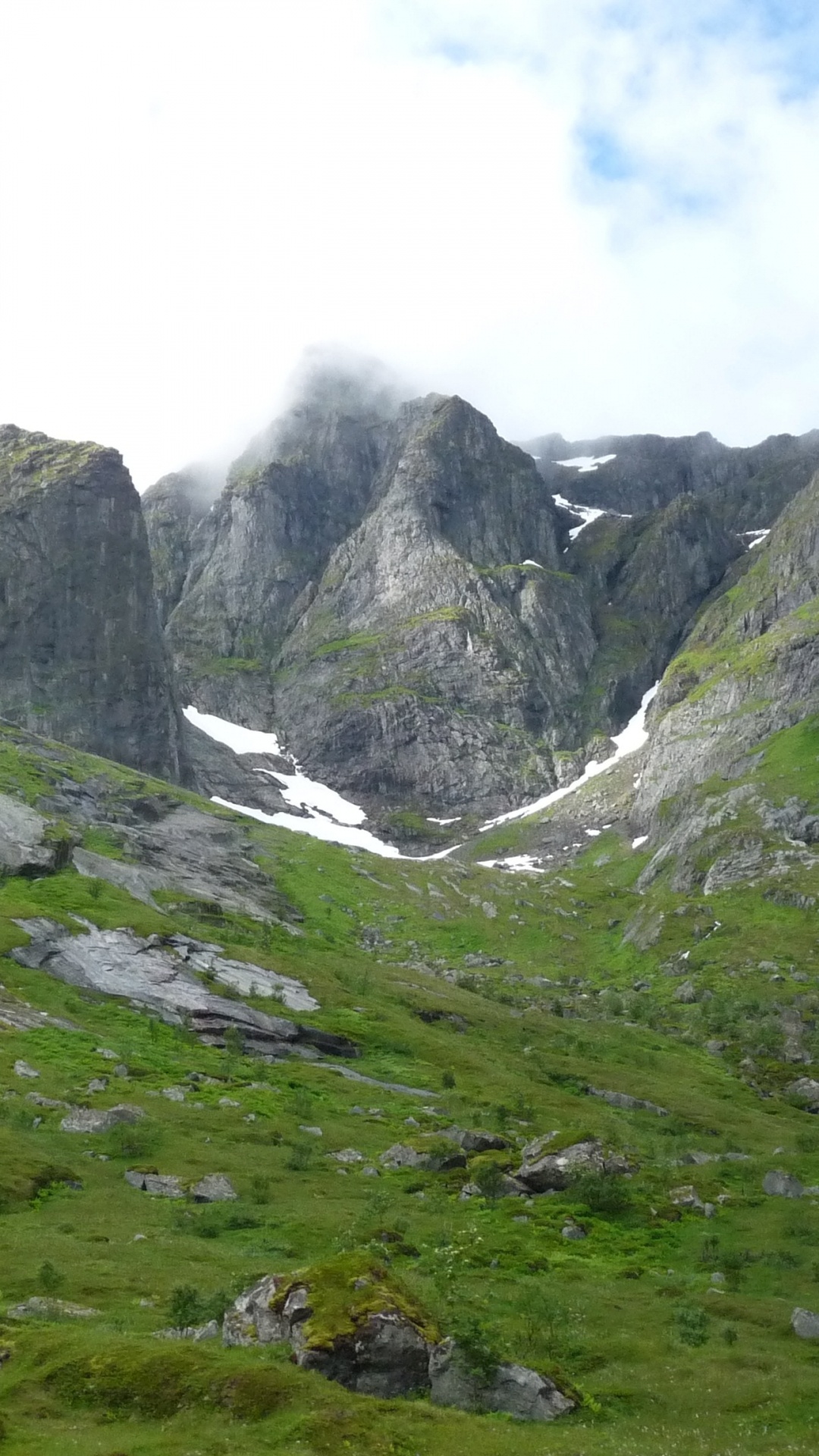 Обои нагорье, Лофотен, фьорд, горный рельеф, гора в разрешении 1080x1920