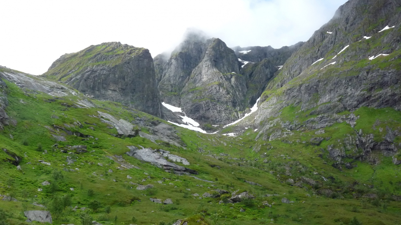 Обои нагорье, Лофотен, фьорд, горный рельеф, гора в разрешении 1366x768