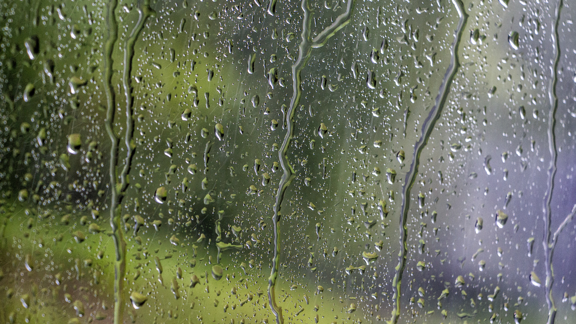 Обои стекло, вода, зеленый, дождь, мелкий дождь в разрешении 1920x1080