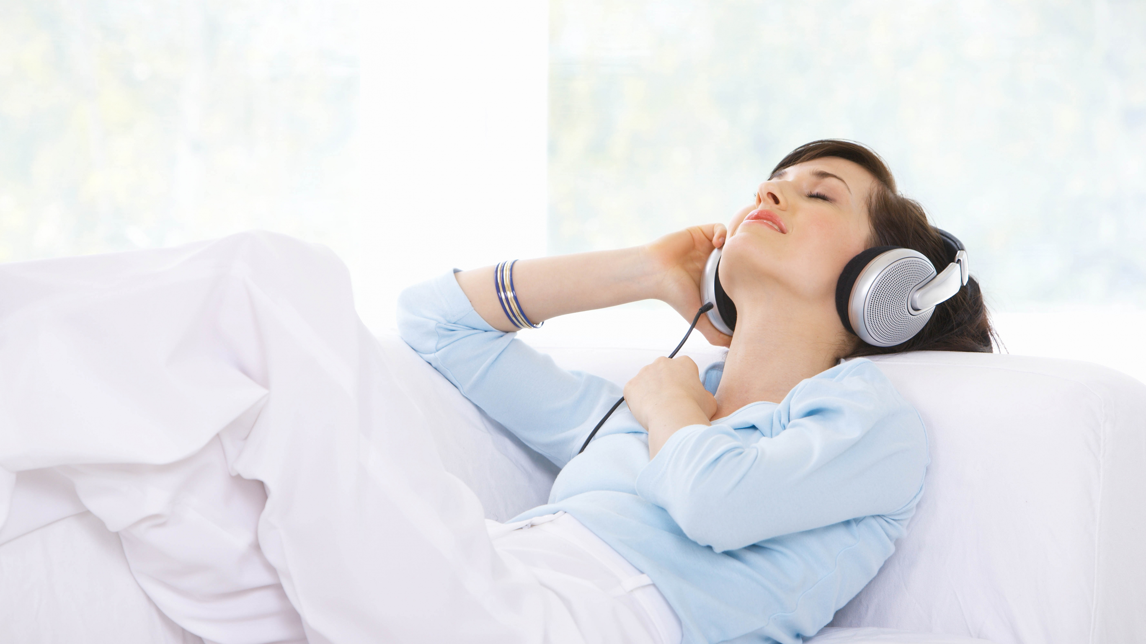 Обои чистка, звуковое оборудование, красота, комфорт, iTunes в разрешении 3840x2160