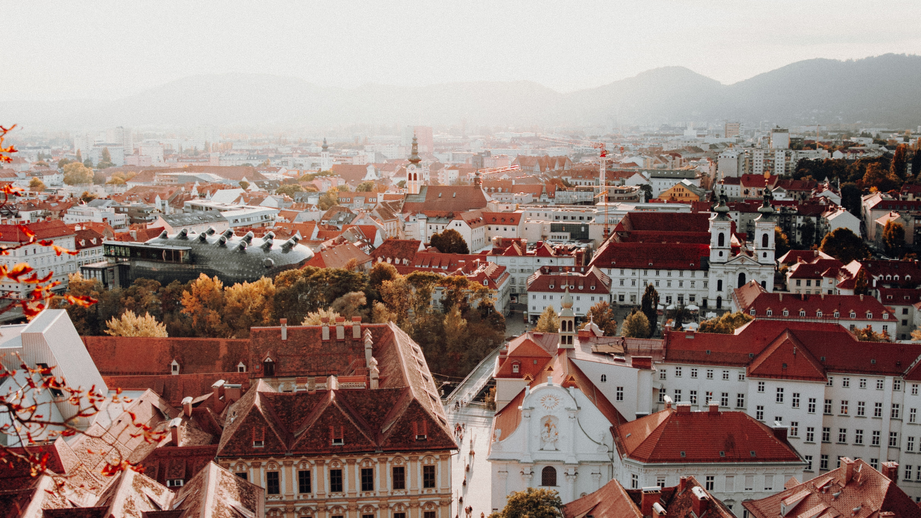 Обои небо, городок, город, крыша, свет в разрешении 3840x2160