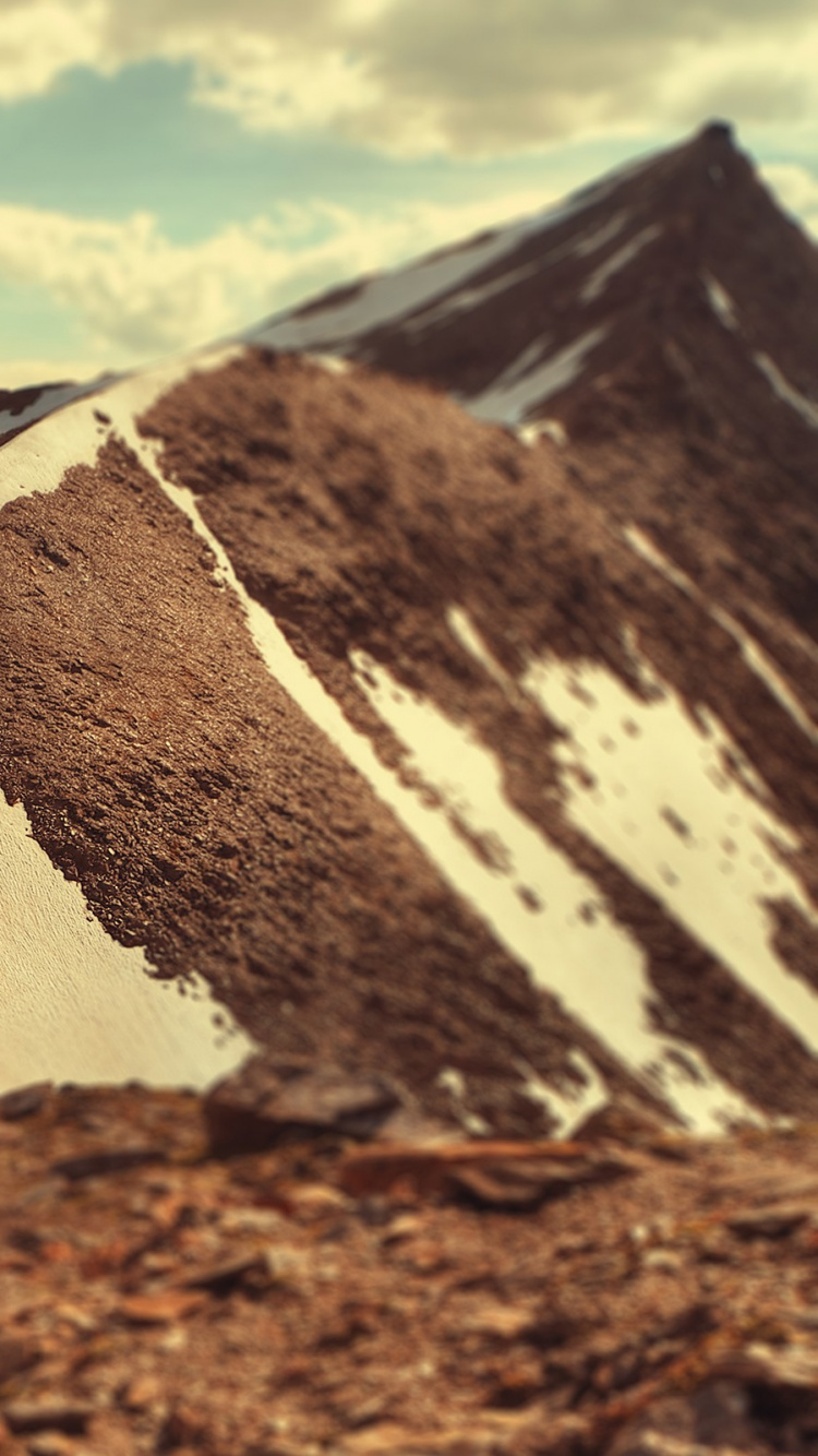 Обои гора, горный рельеф, хребет, рок, геология в разрешении 750x1334