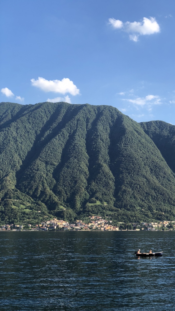 Обои горный рельеф, облако, нагорье, холм, гора в разрешении 720x1280