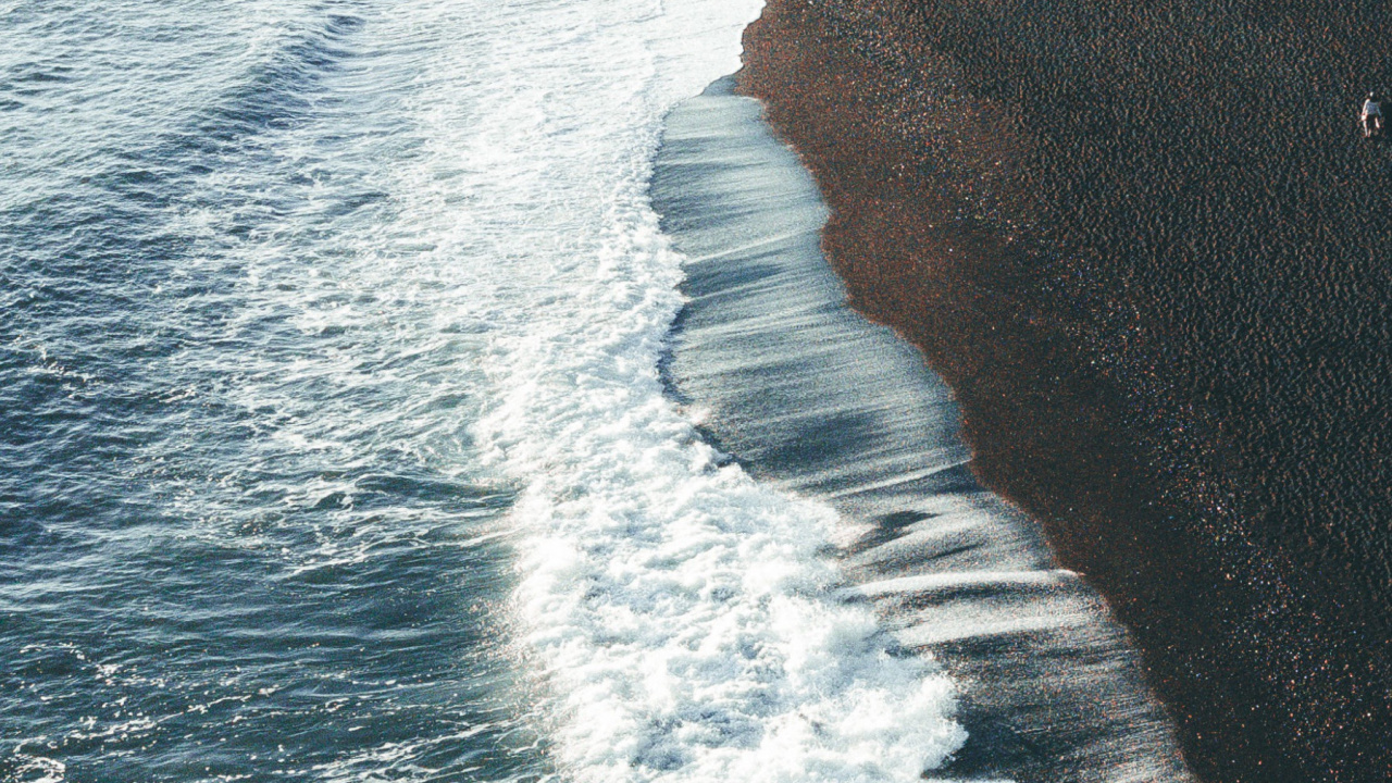 Обои Рейнисдрангар, Даймонд-Бич, пляж Рейнисфьяра, пляж, море в разрешении 1280x720