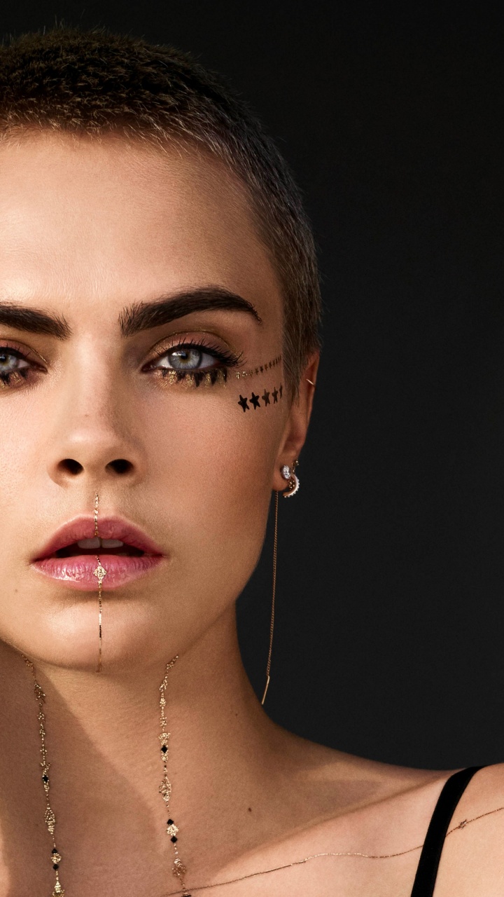 Обои Кара делевинь, модель, Карнавал Подряд, супермодель, знаменитость в разрешении 720x1280