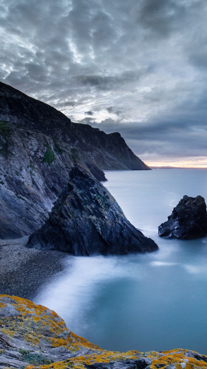 Обои природа, обрыв, море, побережье, фьорд в разрешении 720x1280