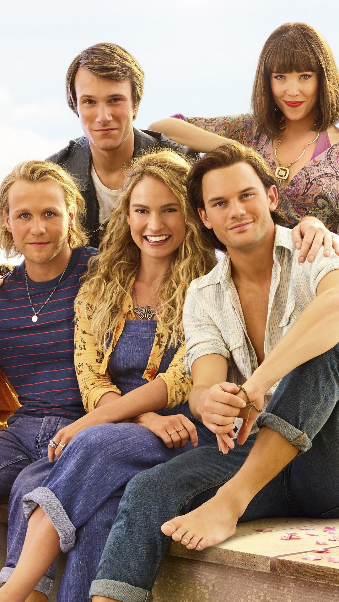 Обои Мамма Миа Здесь Мы Идем Снова, Лили Джеймс, Мамма Миа, женщина Шеридан, молодая донна в разрешении 1080x1920