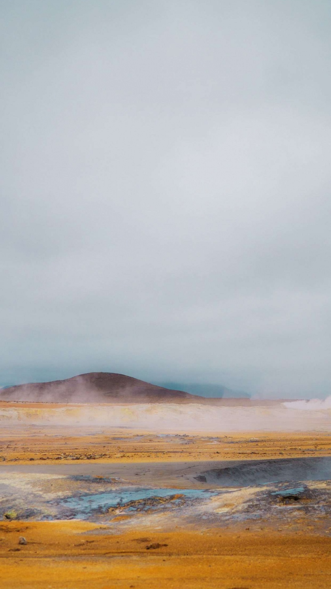 Обои вода, облако, нагорье, равнина, пейзаж в разрешении 1080x1920