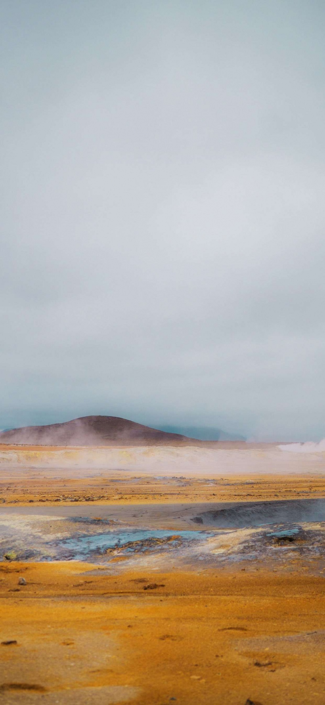 Обои вода, облако, нагорье, равнина, пейзаж в разрешении 1125x2436