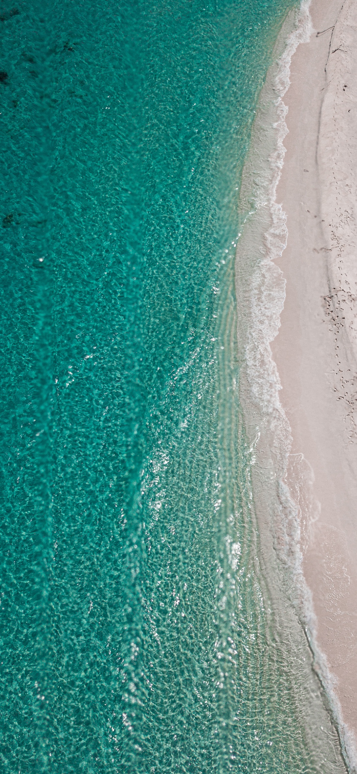 Обои атмосфера, побережье, песок, лазурный, море в разрешении 1242x2688