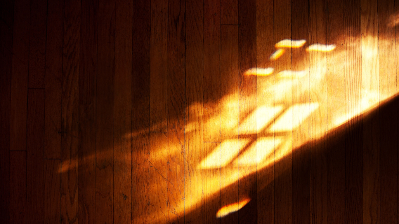 Обои тепло, свет, освещение, твердая древесина, деревянный в разрешении 1366x768
