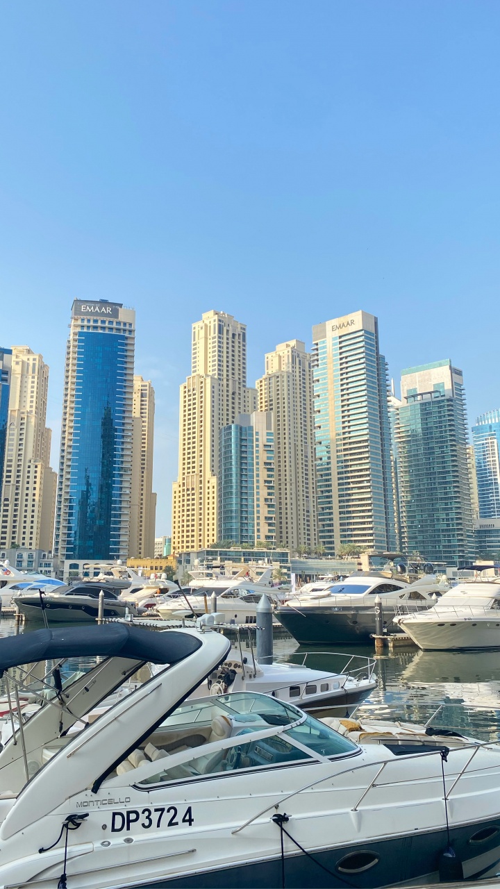 Обои Марина, башня, судно, метрополия, город в разрешении 720x1280