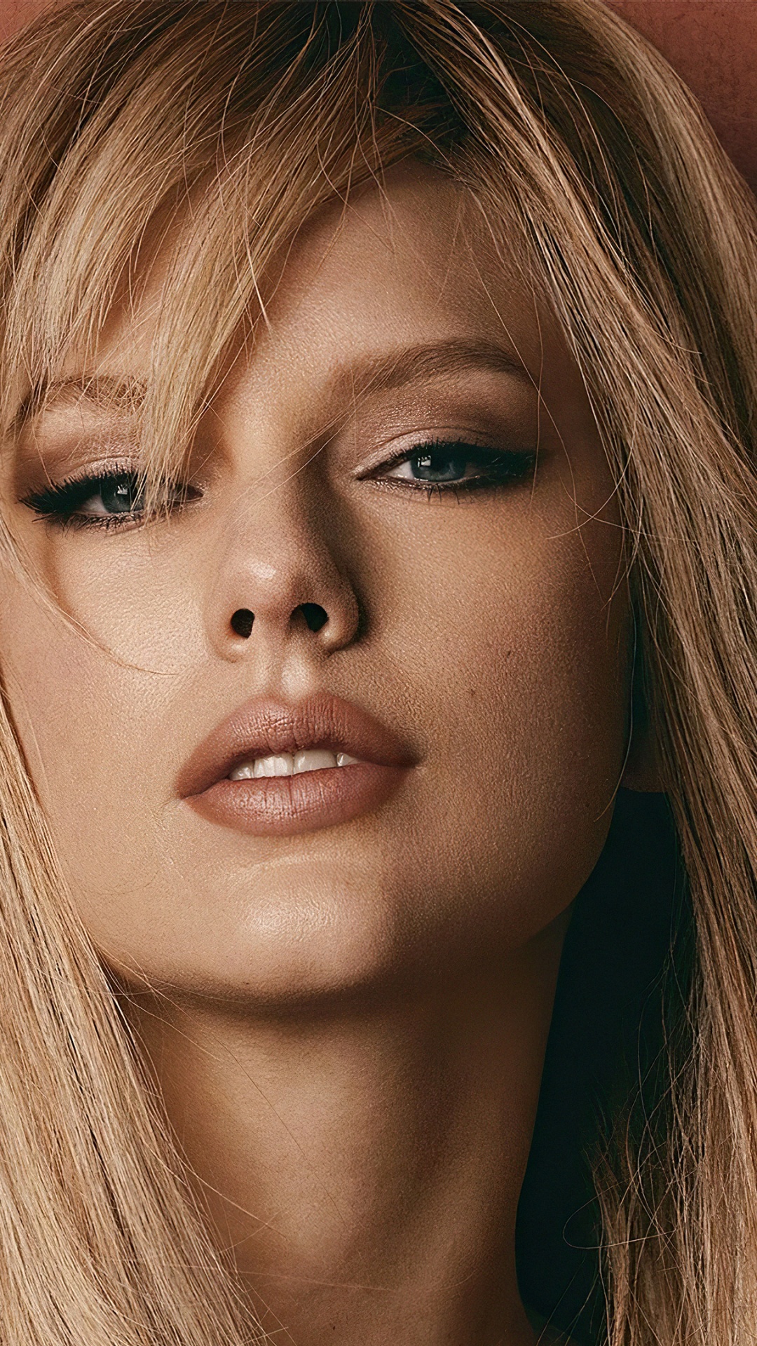 Обои Тэйлор Свифт, мисс Американа, любовник, кошка, губа в разрешении 1080x1920