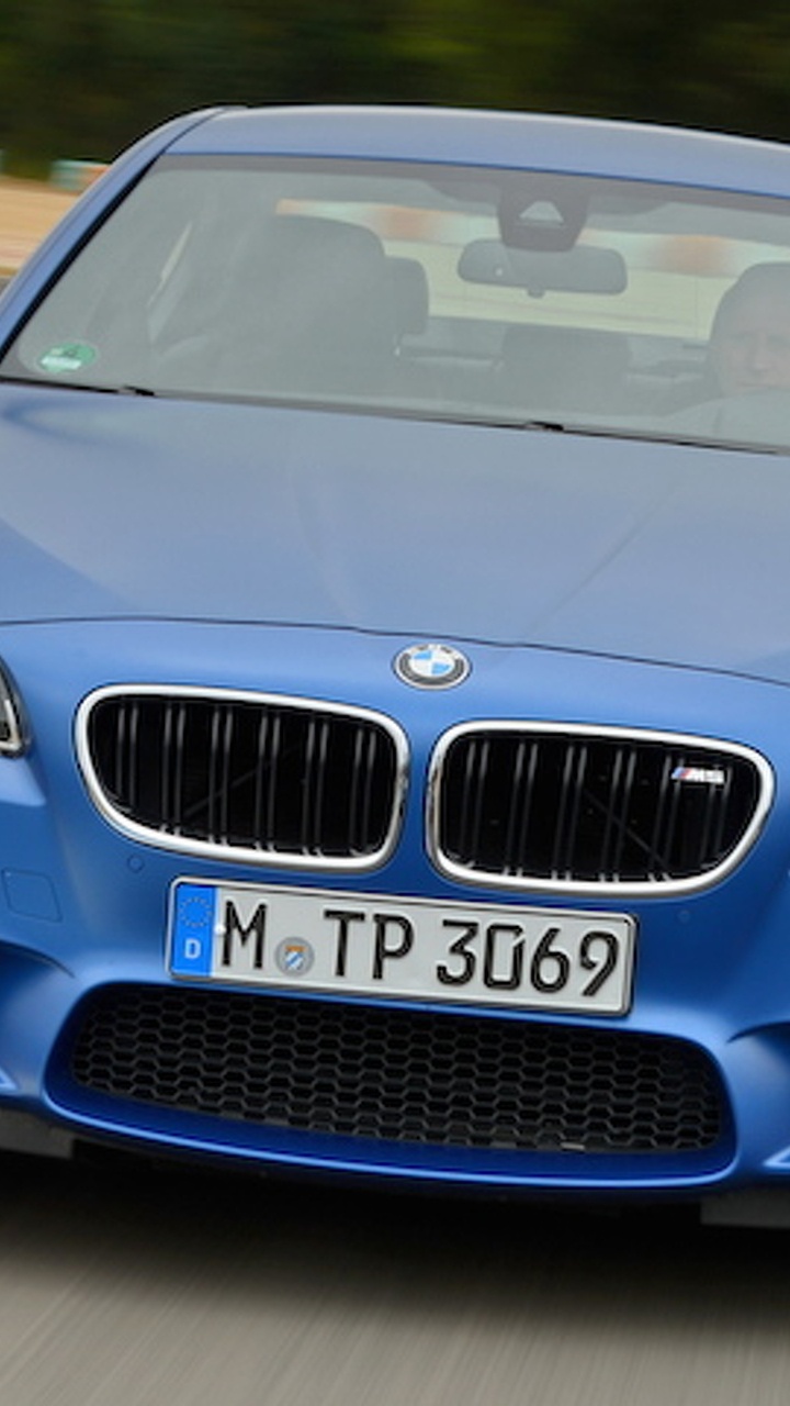 Обои bmw 5 series, bmw, авто, спорткар, БМВ М5 2018 в разрешении 720x1280