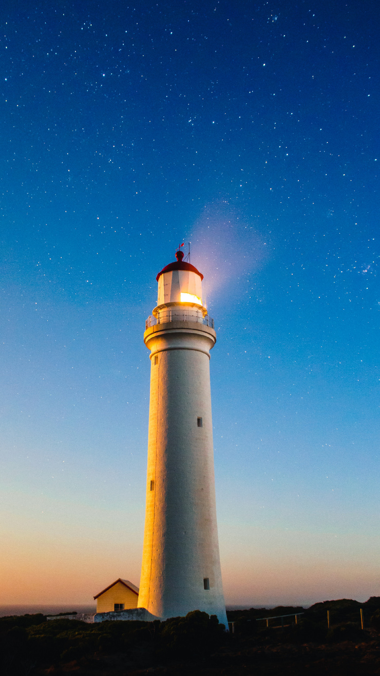 Обои дорога с видом на море, берег, море, Маяк, атмосфера в разрешении 750x1334