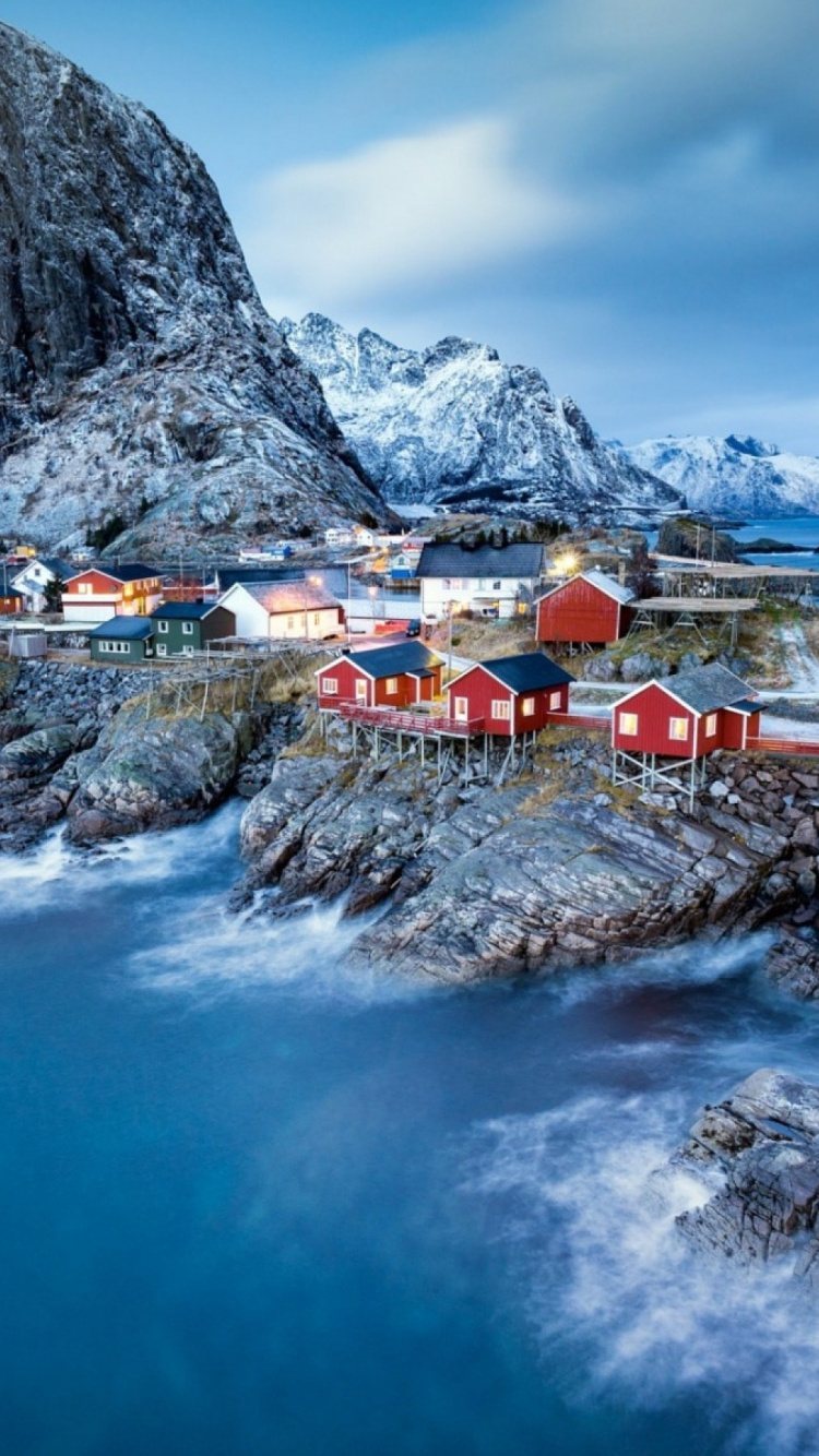 Обои фьорд, гора, побережье, горный хребет, достопримечательность в разрешении 750x1334