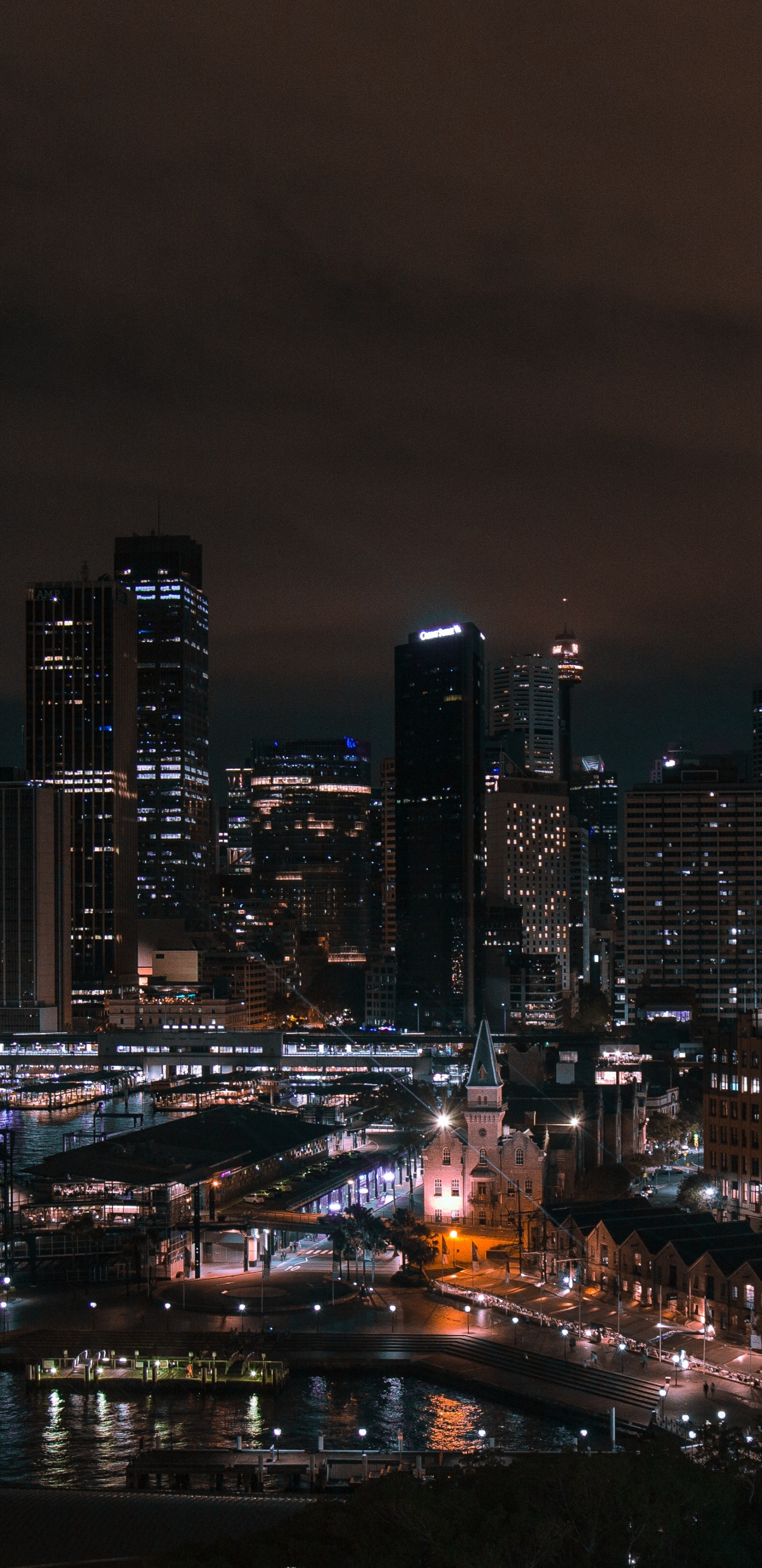 Обои город, городской пейзаж, метрополия, городской район, ночь в разрешении 1440x2960