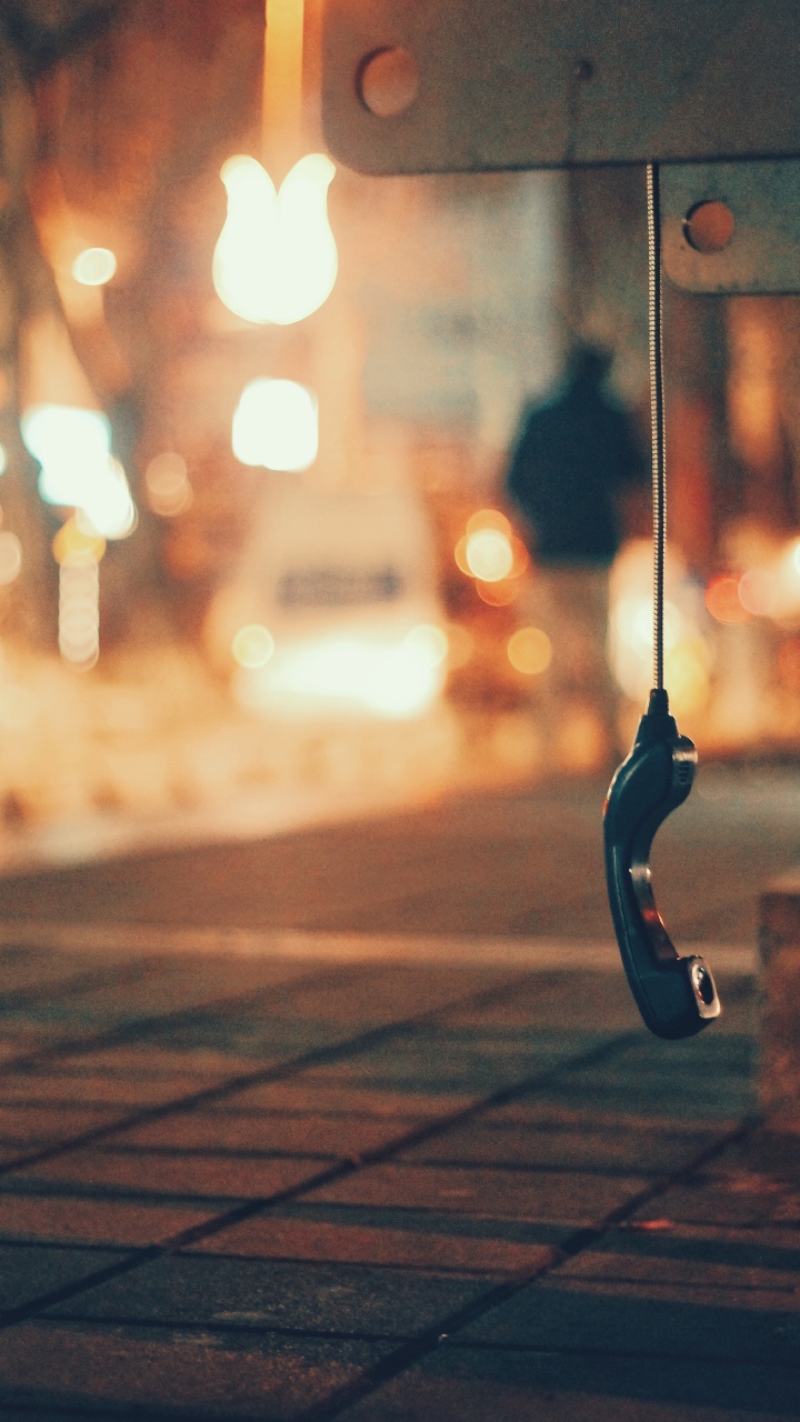 Обои телефон, телефонная трубка, свет, утро, атмосфера в разрешении 720x1280