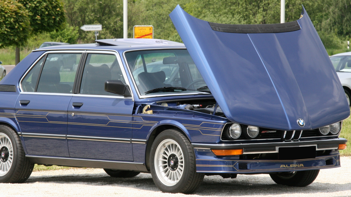 Обои Альпина В7 Турбо, bmw 5 series, Байерише Моторен Верке АГ, bmw 3 серии, авто в разрешении 1366x768