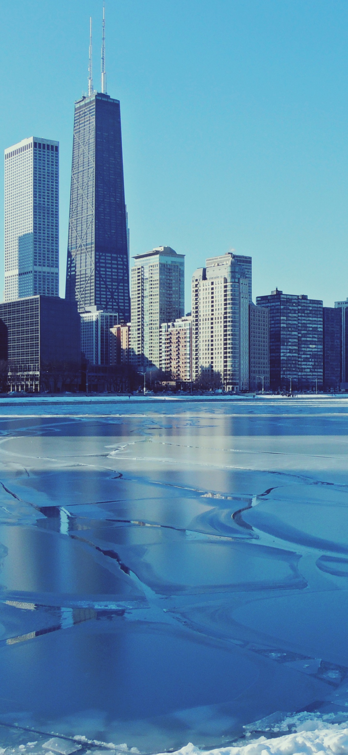 Обои Чикаго, линия горизонта, город, дневное время, городской пейзаж в разрешении 1125x2436