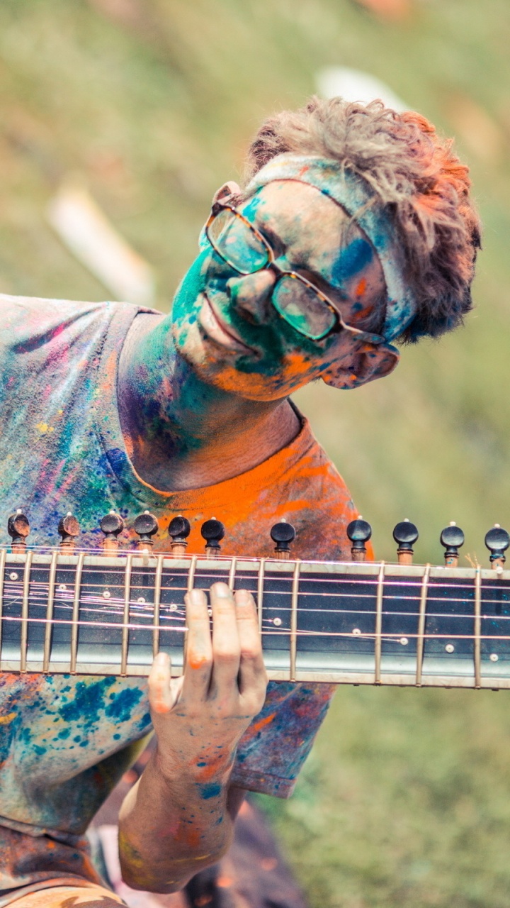 Обои гитара, струнный инструмент, музыкальный инструмент, щипковые струнные инструменты, гитарист в разрешении 720x1280