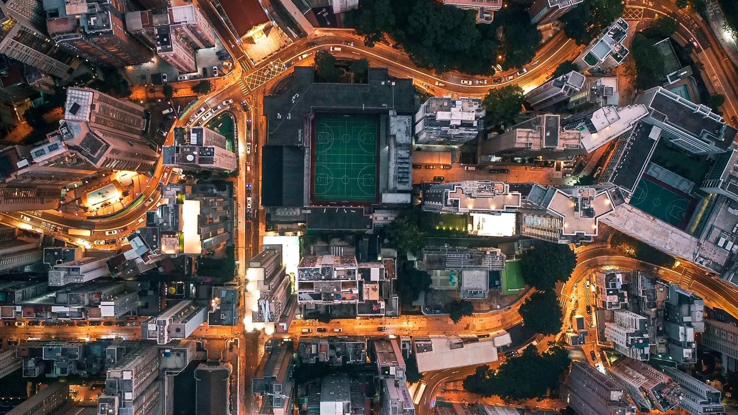 Обои городской пейзаж, узор, архитектура, город, космос в разрешении 2560x1440